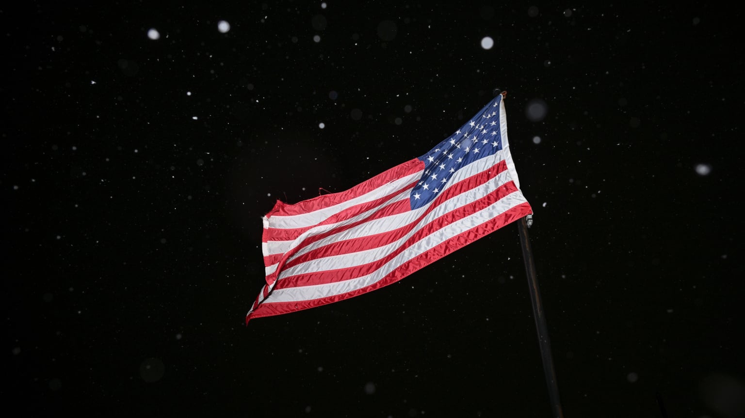 Snow falls during a winter storm in Kansas City, Missouri, US