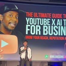 Roberto Blake presenting his panel How to Be a Value First Creator: Winning on Authenticity in an AI World at Vidcon 2026. 