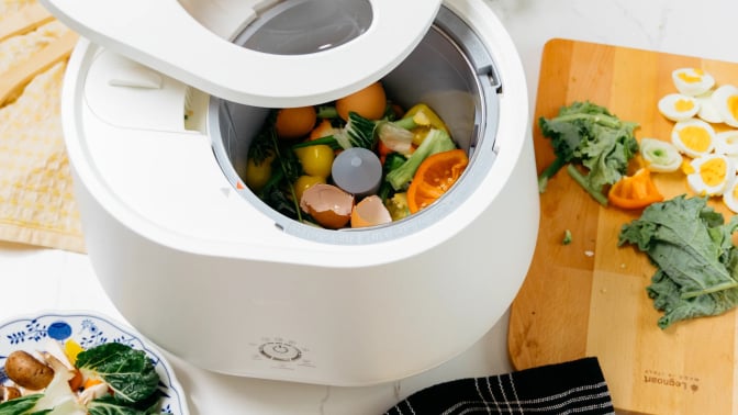 The Lomi composter in action.