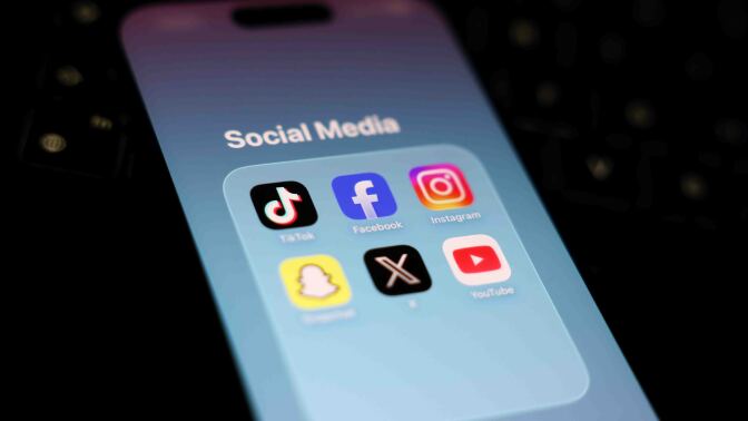 Social media apps on smartphone