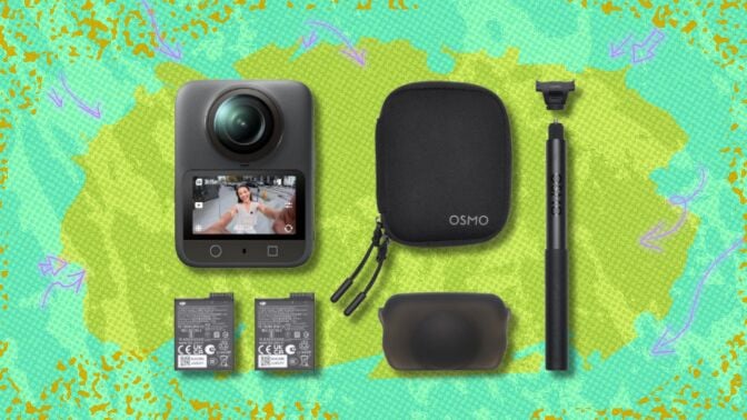the DJI Osmo 360 Essential Combo on a green background