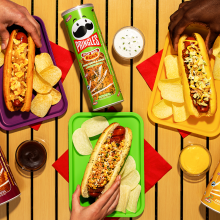 Pringles Pop Dog Buns
