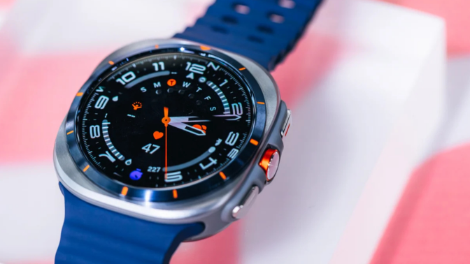 A close up of the Samsung Galaxy Watch 8. 