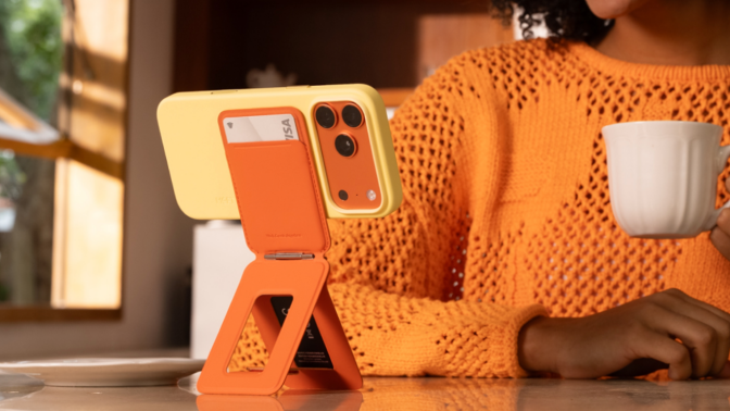 MOFT Trackable Field Wallet
